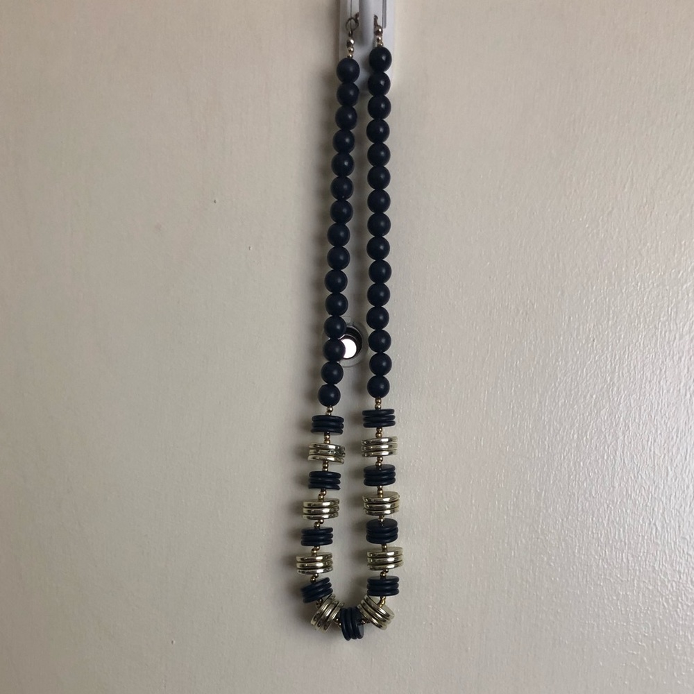 Navy blue and gold fashion necklace💸💸
